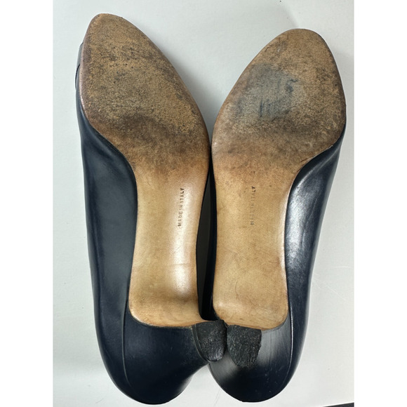 Salvatore Ferragamo Heels Black & Blue Pumps Leather Round Toe Shoe Size 9B 9 - Picture 5 of 16